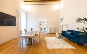 Moncada Suites & Apartments